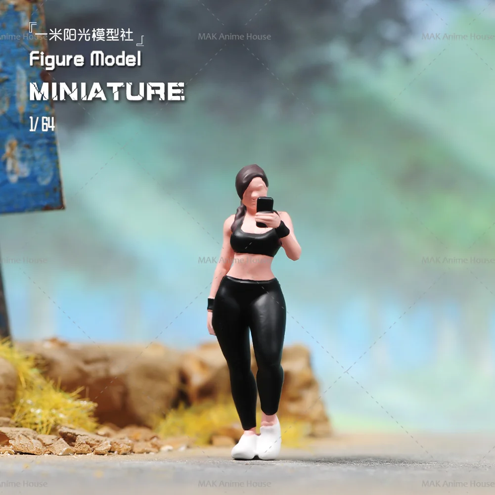 Miniature Figure 1/64 Police Take Sexy Casual And Cute Photos Male Female Diorama Doll Creative Street Scene Props Car Toys