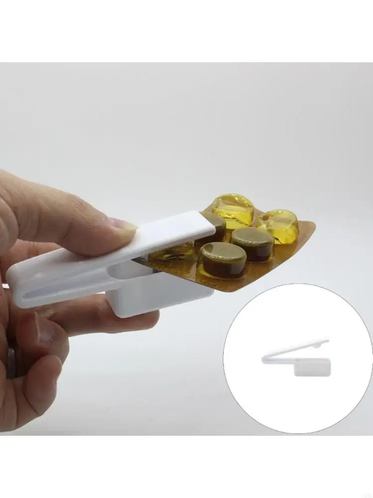 37ME Hygienic Plastic Medication Dispenser Easy To Carry Fit Most Common Tablets