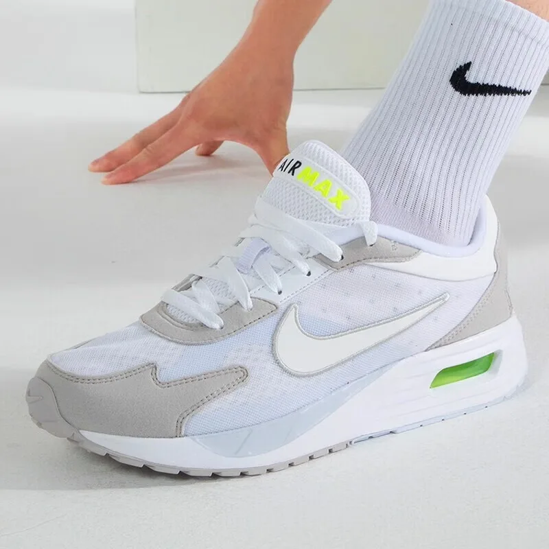 

Nike Rear-Cushion Air Cushion Shock-Absorbing Rebound Outdoor Men's Running Shoes, New Lightweight Comfortable Wear-Resistant Daily Sports Running Shoes, Air Max Solo Series White Patchwork Versatile Casual Sports Shoes, Minimalist Style Recommended Dx366