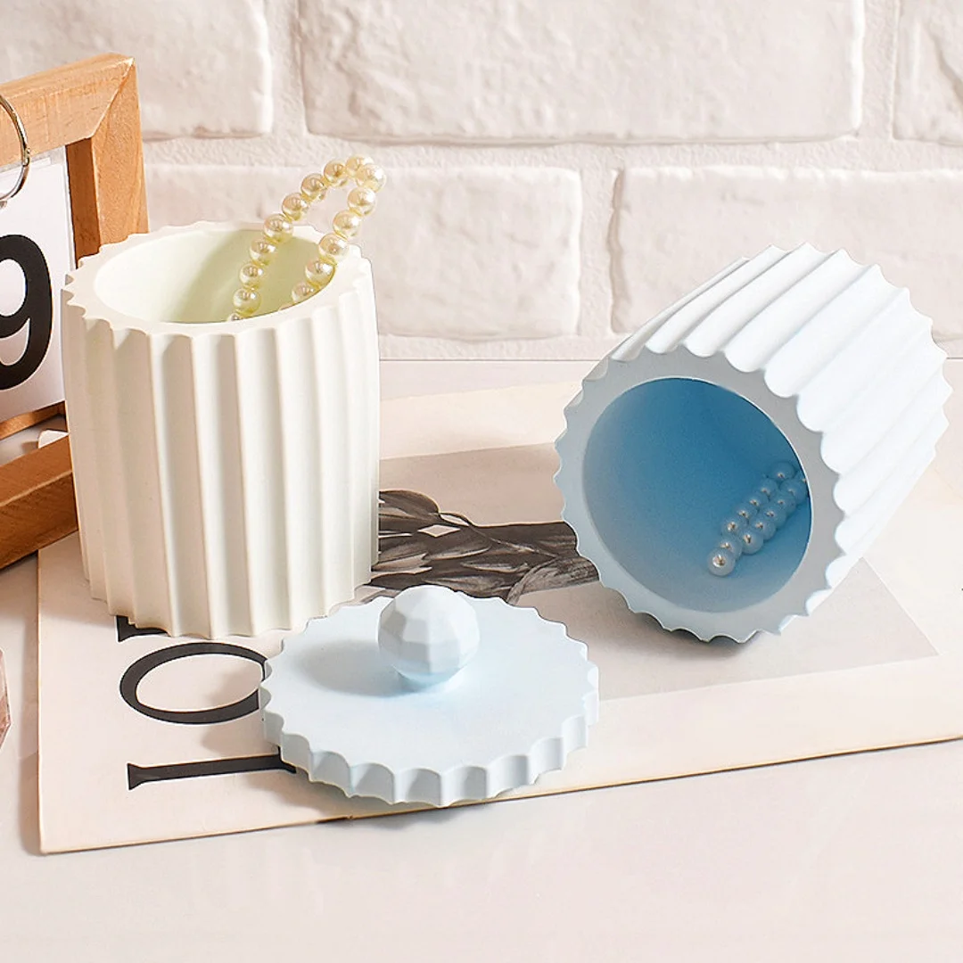 

Round Stripe Aromatherapy Gypsum Candle Cup Silicone Mold DIY Plaster Candle Holder Storage Jar Decoration Mould