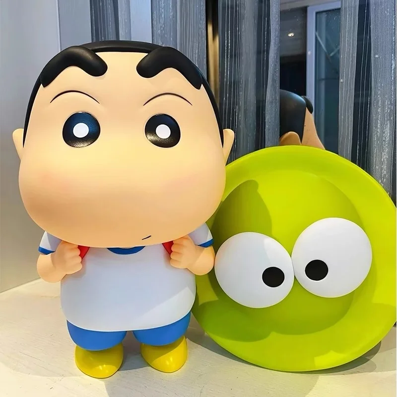 Crayon Shin-Chan Anime Figure, Grande figurine d'action, Collection de figurines Kawaii, Poupées modèles en PVC, Statue mignonne, Jouets cadeaux, 40cm, 1:1