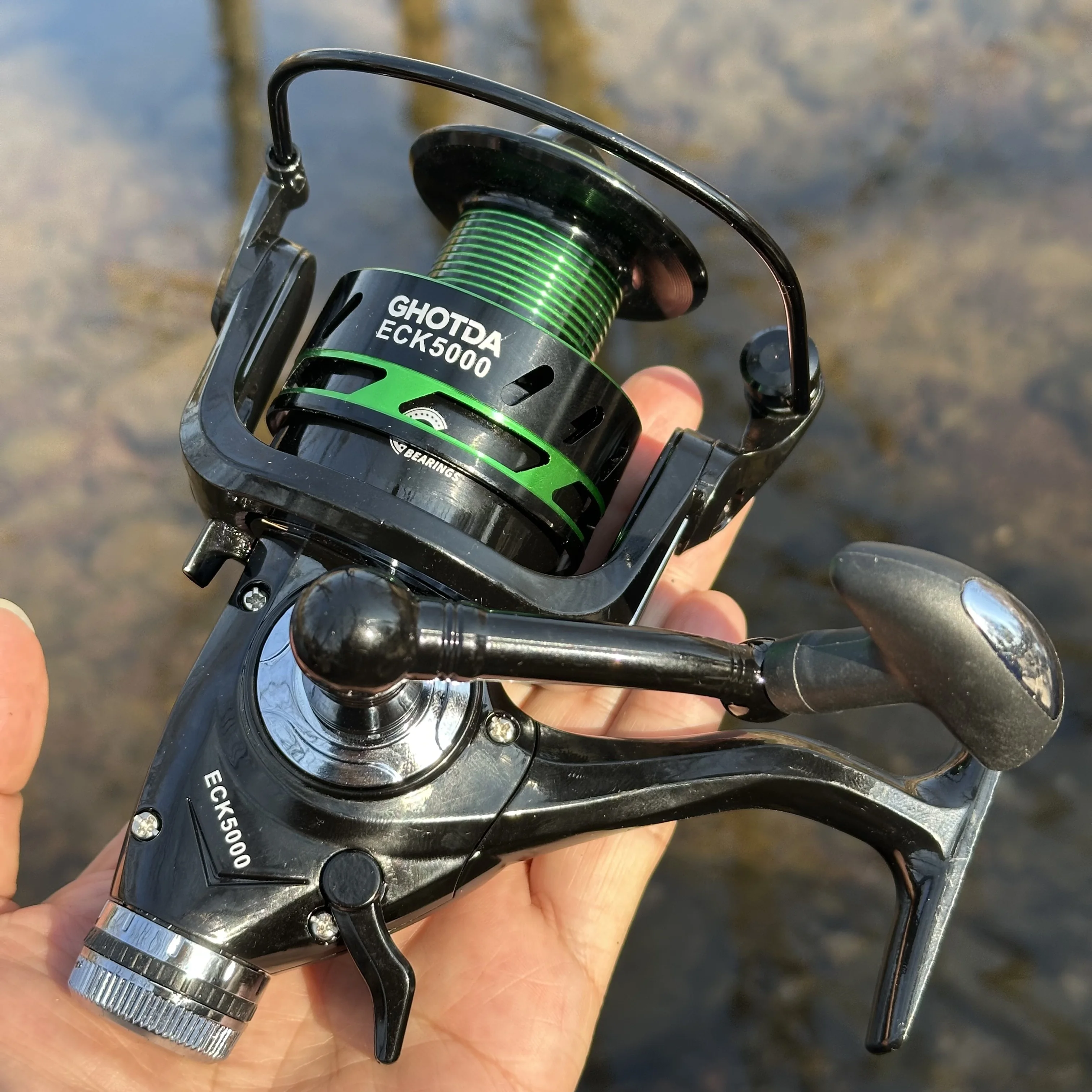Carrete Spinning Bobina Metálica Serie 3000-6000 para Pesca en Mar - imagen 3