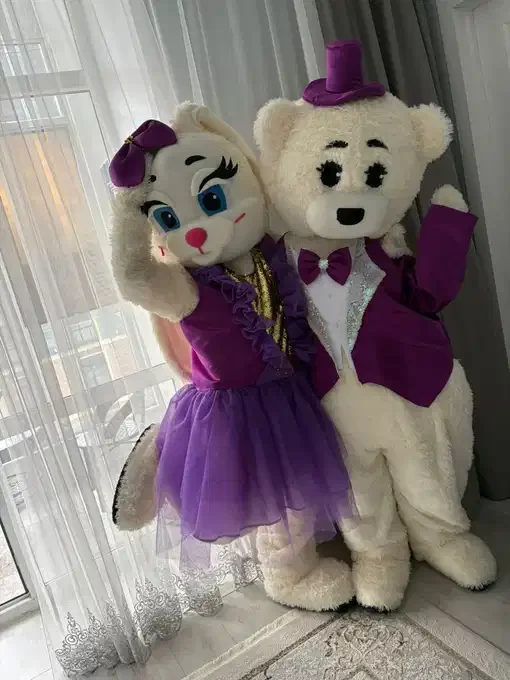 

Purple Dress Cute Rabbit Couple Mascot Costume Advertising White Bear Walking Doll Halloween Christmas Party Show Outfit