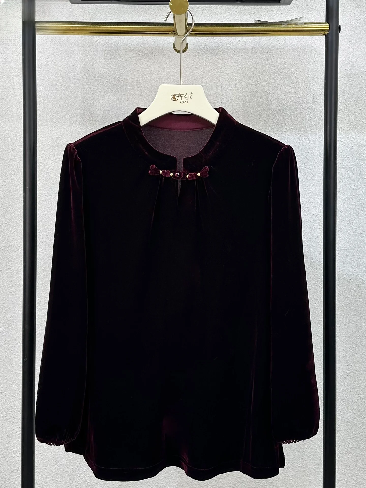 

Новая китайская бархатная блузка с круглым вырезом и пуговицами, больших размеров, с вышивкой, осенне-зимняя женская кофта