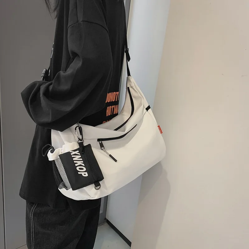 Waterproof nylon large-capacity single-shoulder bag, workwear-style couple bag, casual student cross-body backpack