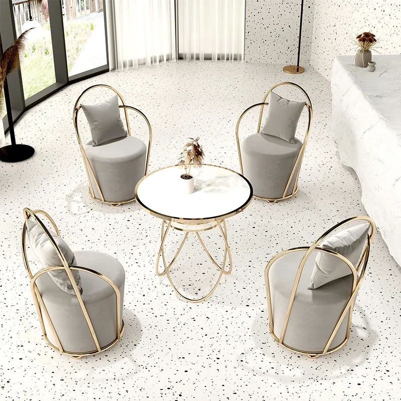 Modern restaurant table and chair combination, suitable for hotel and commercial use, durable round tables