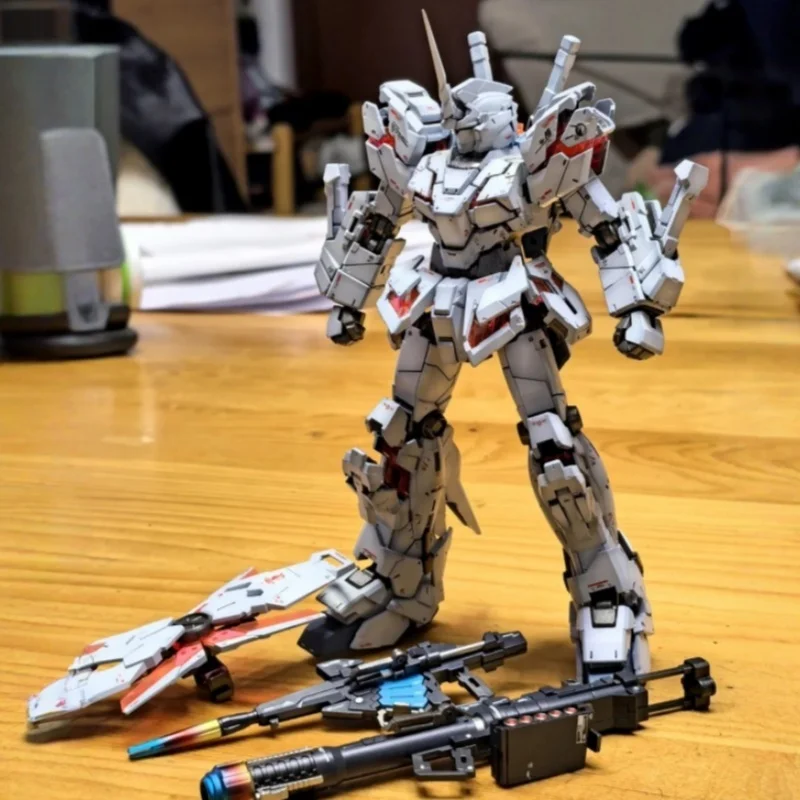 

Bandai Mg Rx-0 Unicorn Gundam Full Psycho-Frame Prototype Anime Original Model Toys Action Figure Gift