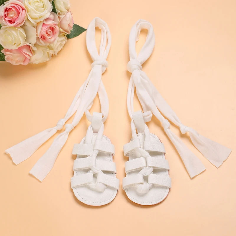 Sepatu Prewalker sol karet lembut bayi perempuan, sandal tali atas lucu untuk bayi baru lahir 0-18 bulan