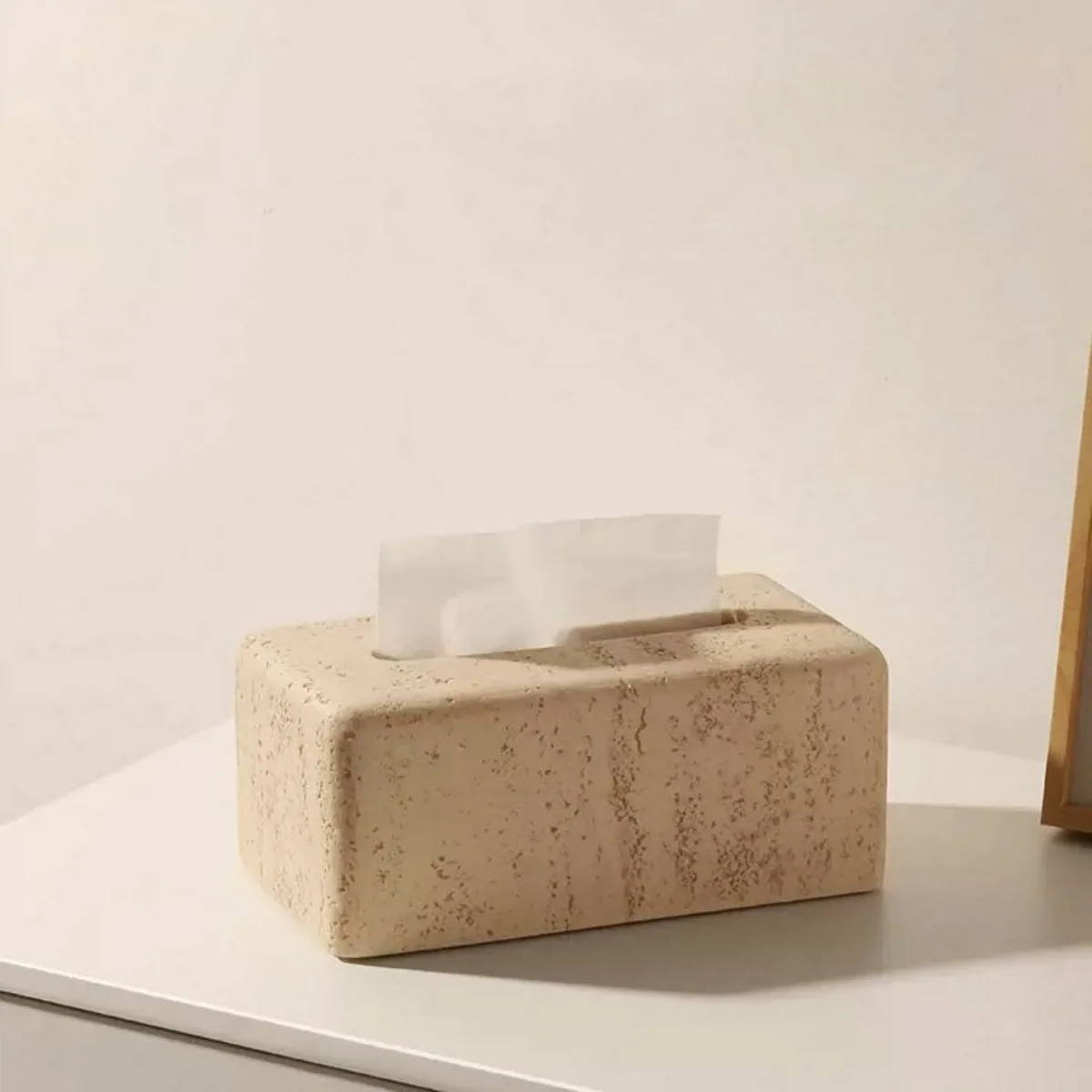 

Luxury Hole Stone Tissue Box High-end Creative Desktop Organizer for Living Room Dining Table