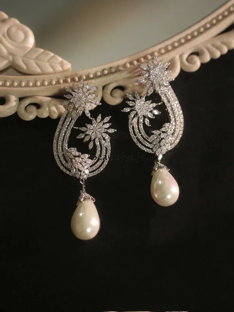 Court Retro Super Shiny Elegant Elegant Eardrops ~ Pearl All-Match Wedding Dress Long