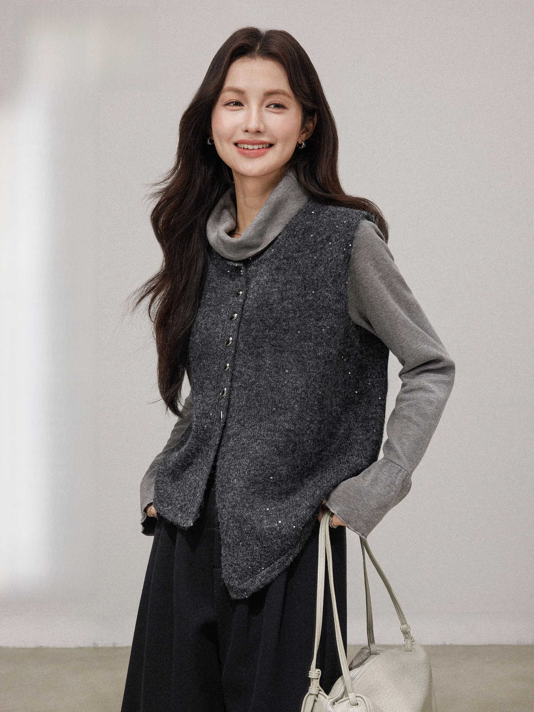 

i Duo Dou Irregular iny Sequin Knitted Vest Women's Autumn Winter Design Sense Miu Series Overlap No Sve Top