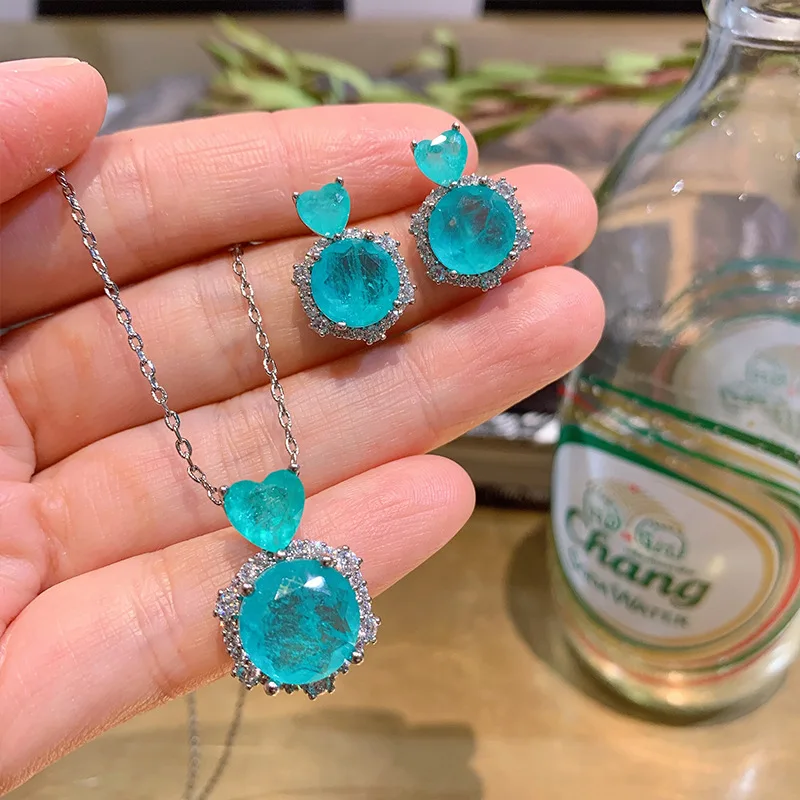 

Minimalist Heart Blue Bangle Necklace and Emerald Earrings Noblewoman Jewelry Set