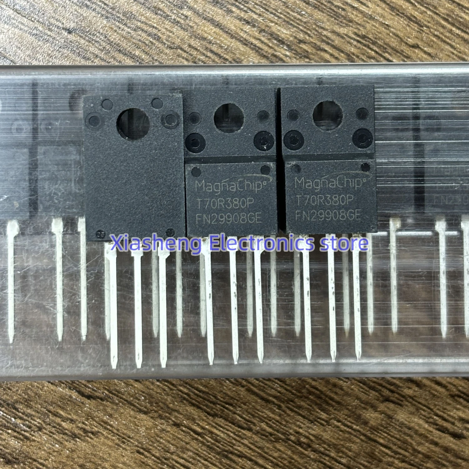 

New Original 10Pcs T70R380P MMFT70R380P TO-220F 11A 750V MOSFET Field-effect Transistor In Stock Integrated Circuit Good Quality