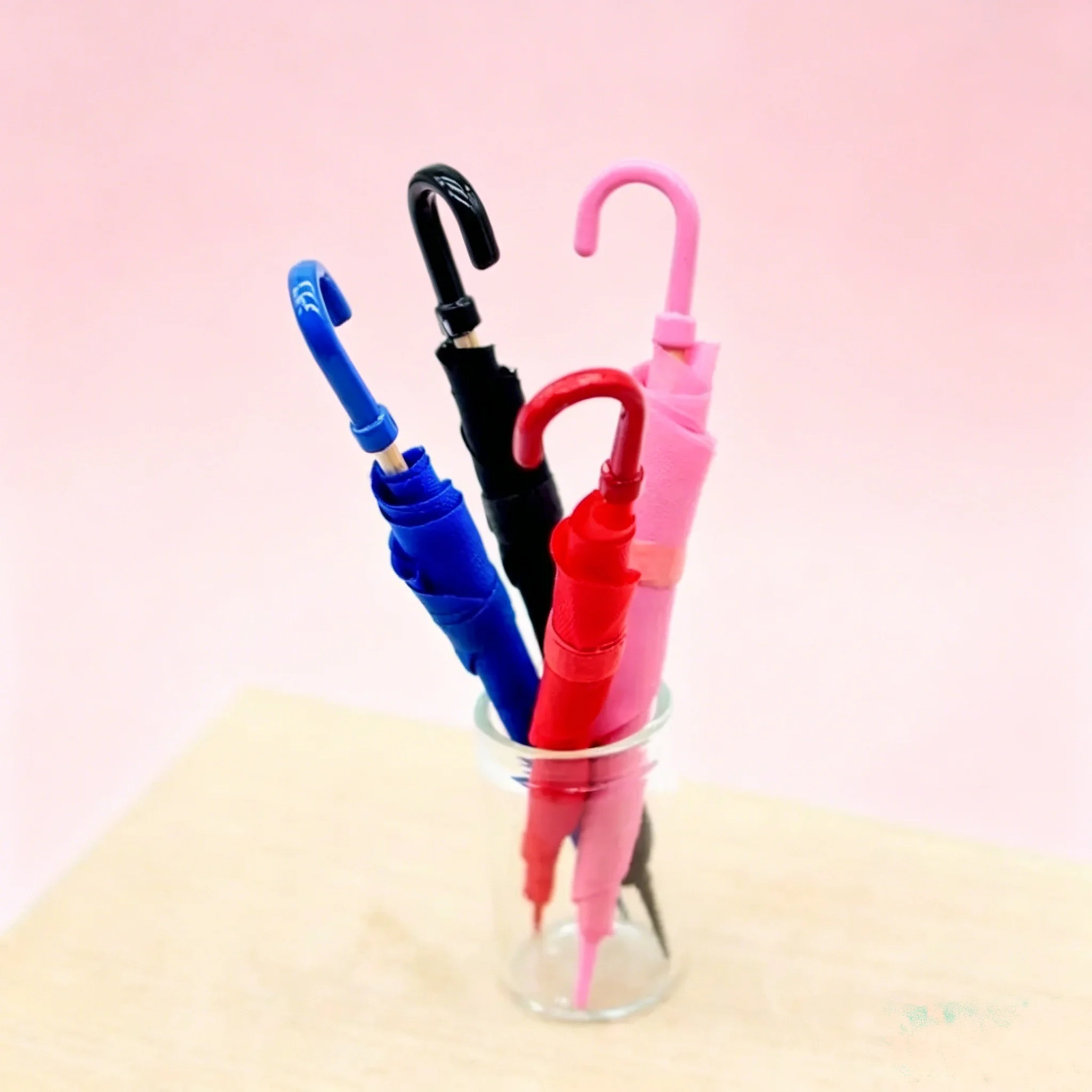 1/12 Scale Dollhouse Mini Non‑openable Umbrella Realistic Mini Prop for Diorama Scene Layout & Mini Photography Doll Accessories
