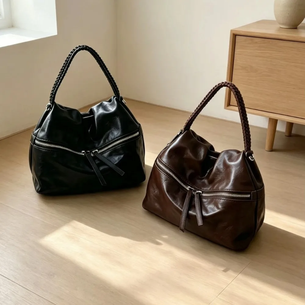 Niche New Portable Retro and Simple Woven Shoulder Crossbody Cloud Bag Versatile Unique Texture Fashionable Large Capacity