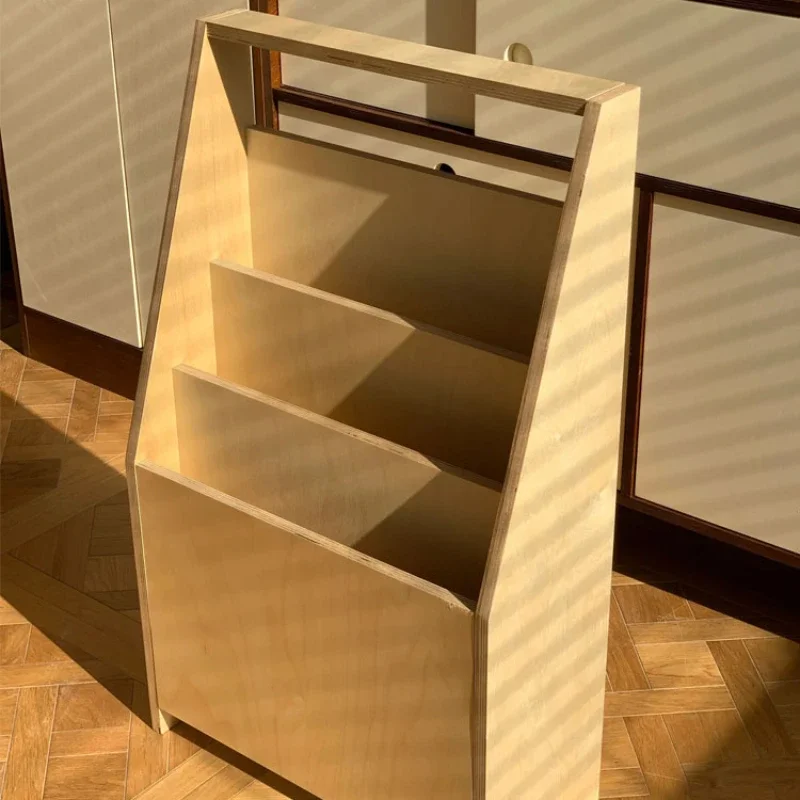 Magazine racks, coffee shops, small storage shelves