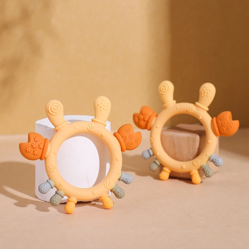 

1PC Crab Silicone Teether Baby Animal Teether Wooden Teether Ring Kid Gift BPA Free Silicone Infant Goods Kid Teething Toy