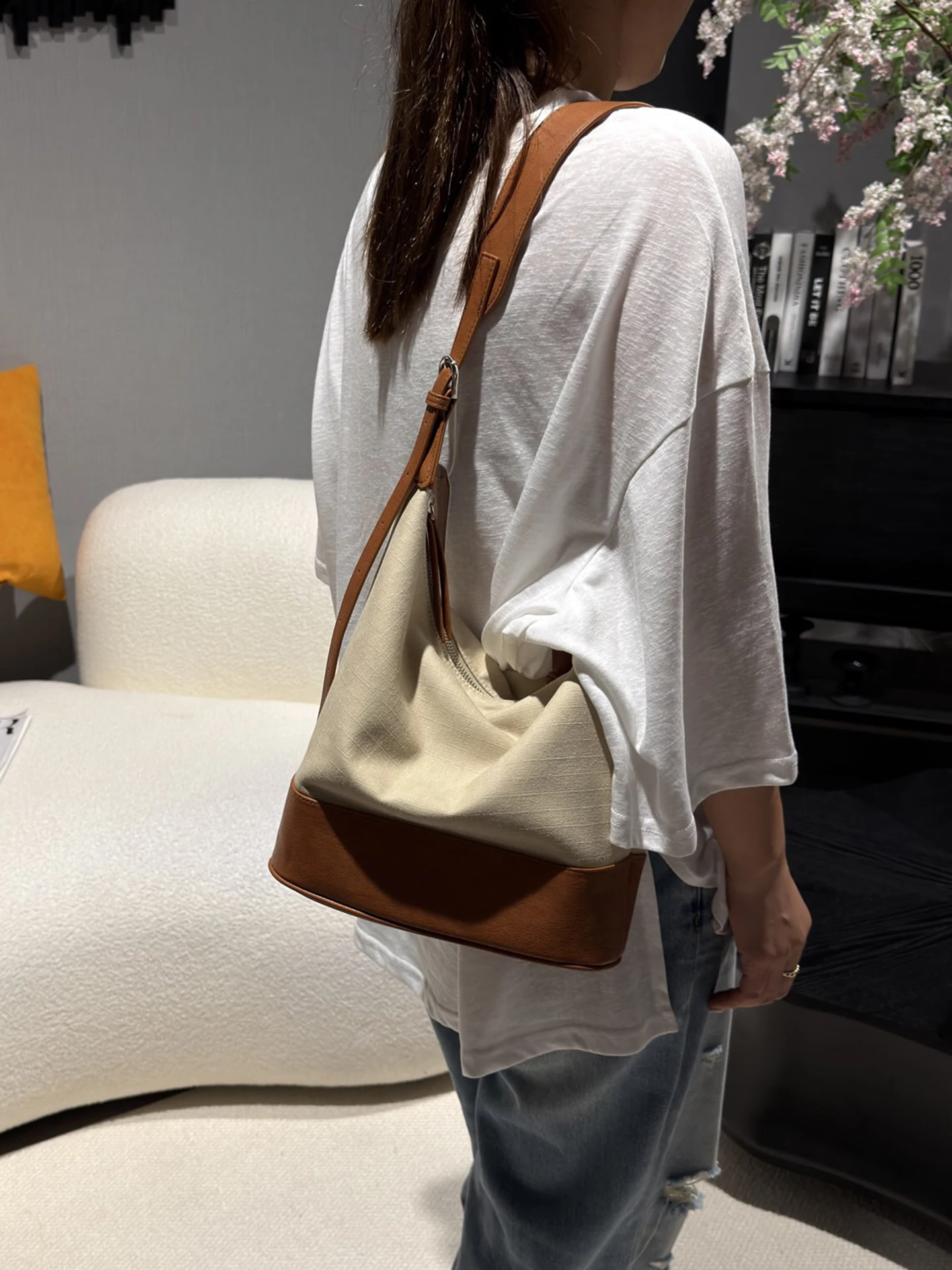 bolso-de-lona-casual-para-mujer-gran-capacidad-de-hombro-versatil-para-uso-diario-y-en-todas-las-ocasiones