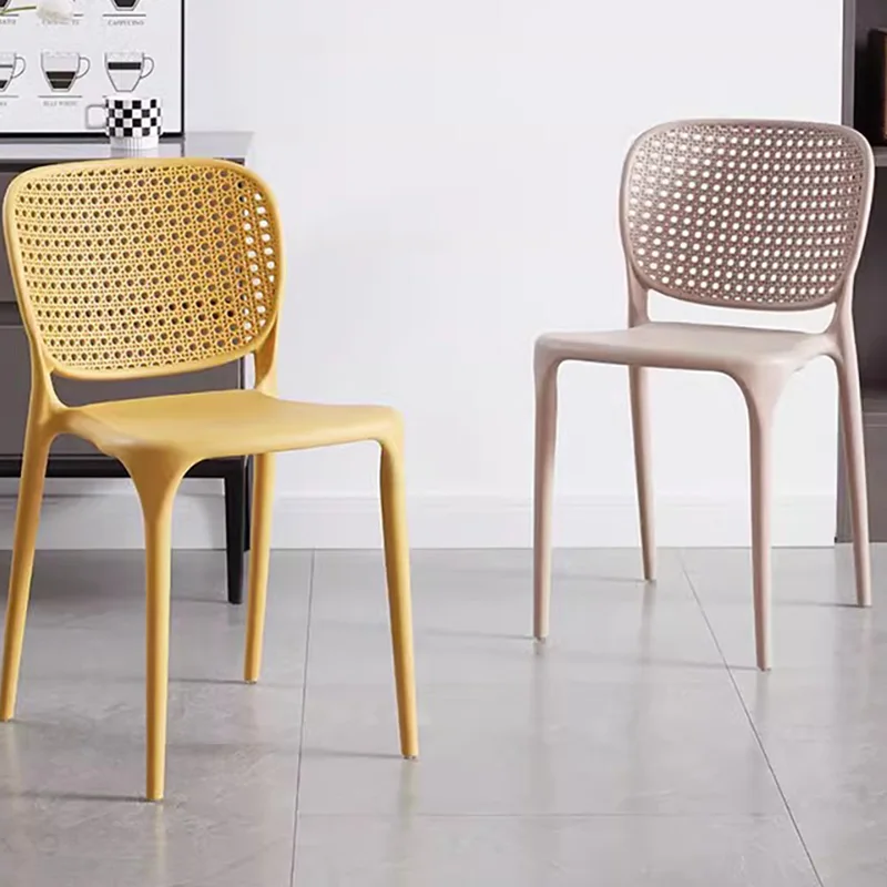 Moderne Mooie Eetkamerstoelen Plastic Keuken Europese Huis Eetkamerstoelen Luxe Nordic Silla 'S Comedor Tuinmeubelsets