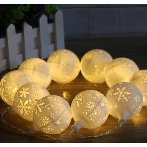 Nettenevime LED Snowball 10LU Christmas Ornament Pendulum Light 200CM