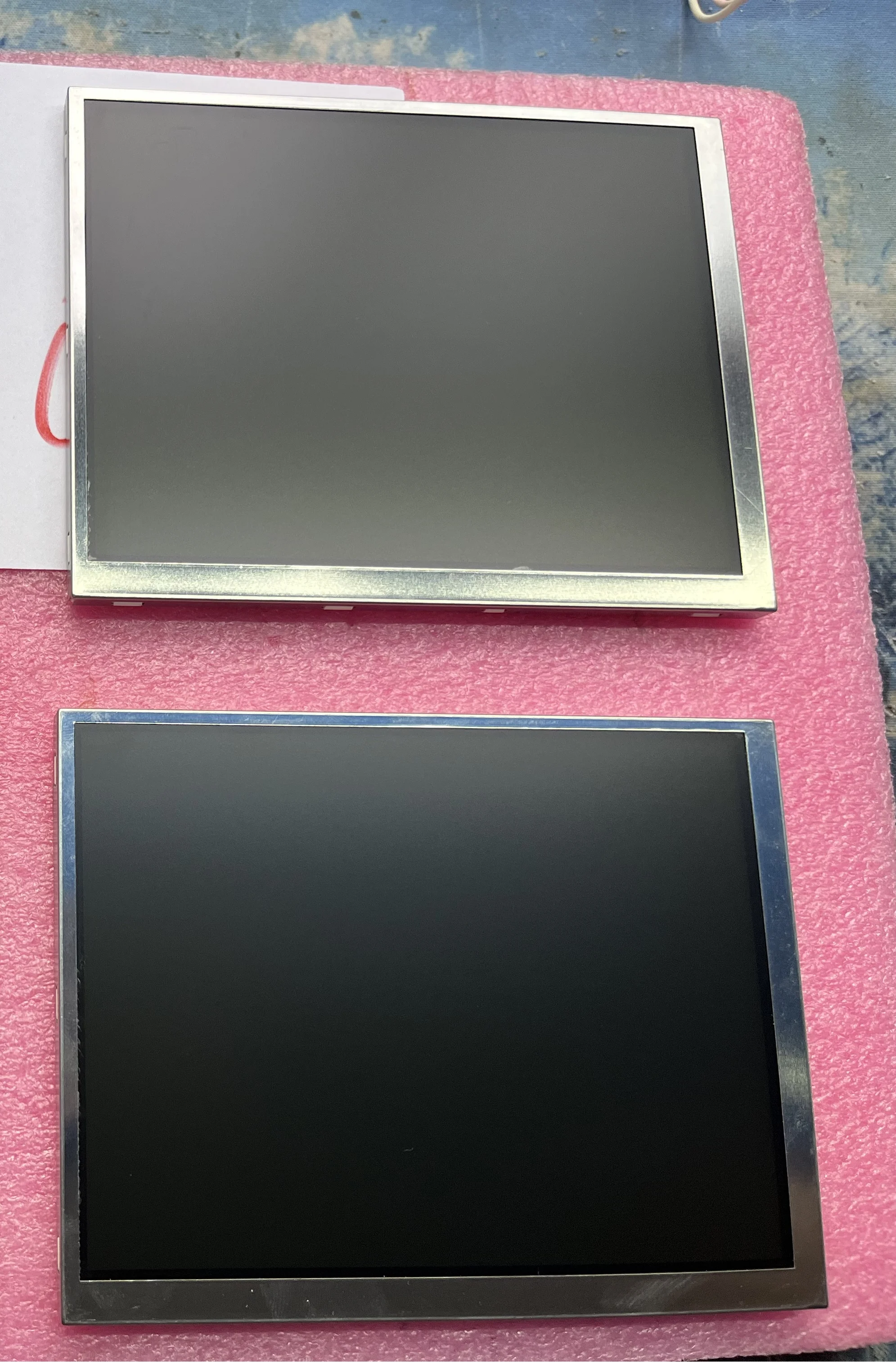 

FG05720DSSWDGZ1 Панель ЖК-экрана