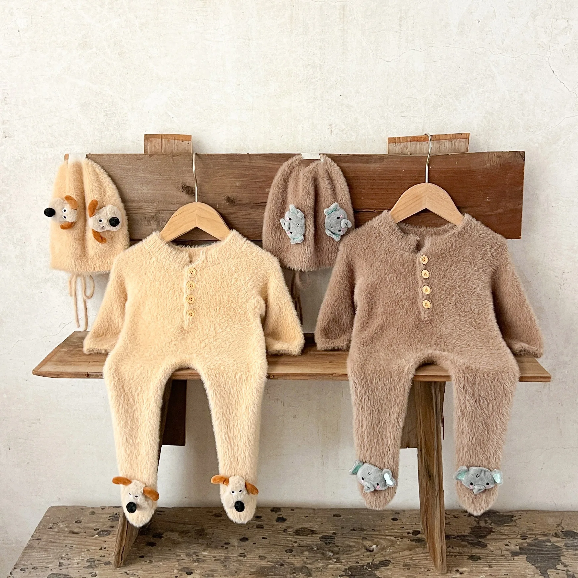 Winter Plush Warm Baby's Rompers with Hat Newborn Bodysuits Winter Baby Clothing Warm Homewear Climbing Clothes