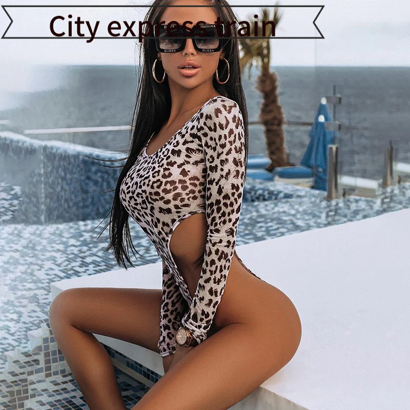 

Sexy Slim Fit Leopard Print Me Top Hollow out Par T-irt Women's Summer Long Sve round Ne Pullover Faion Sle