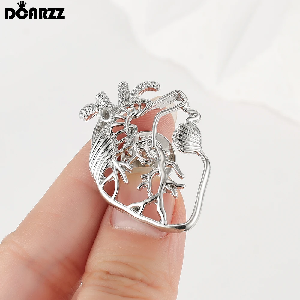 DCARZZ Anatomy Heart Brooch Medical Cardiology Jewelry Backpack Lapel Bag Organ Pin Badge for Doctor Nurse Cardiologist