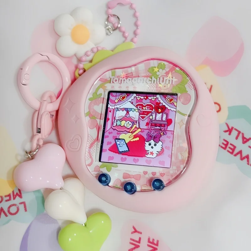 Em estoque tamagotchi uni eletrônico animal de estimação rosa morango silicone capa protetora decoração presente com painel pingente de papel