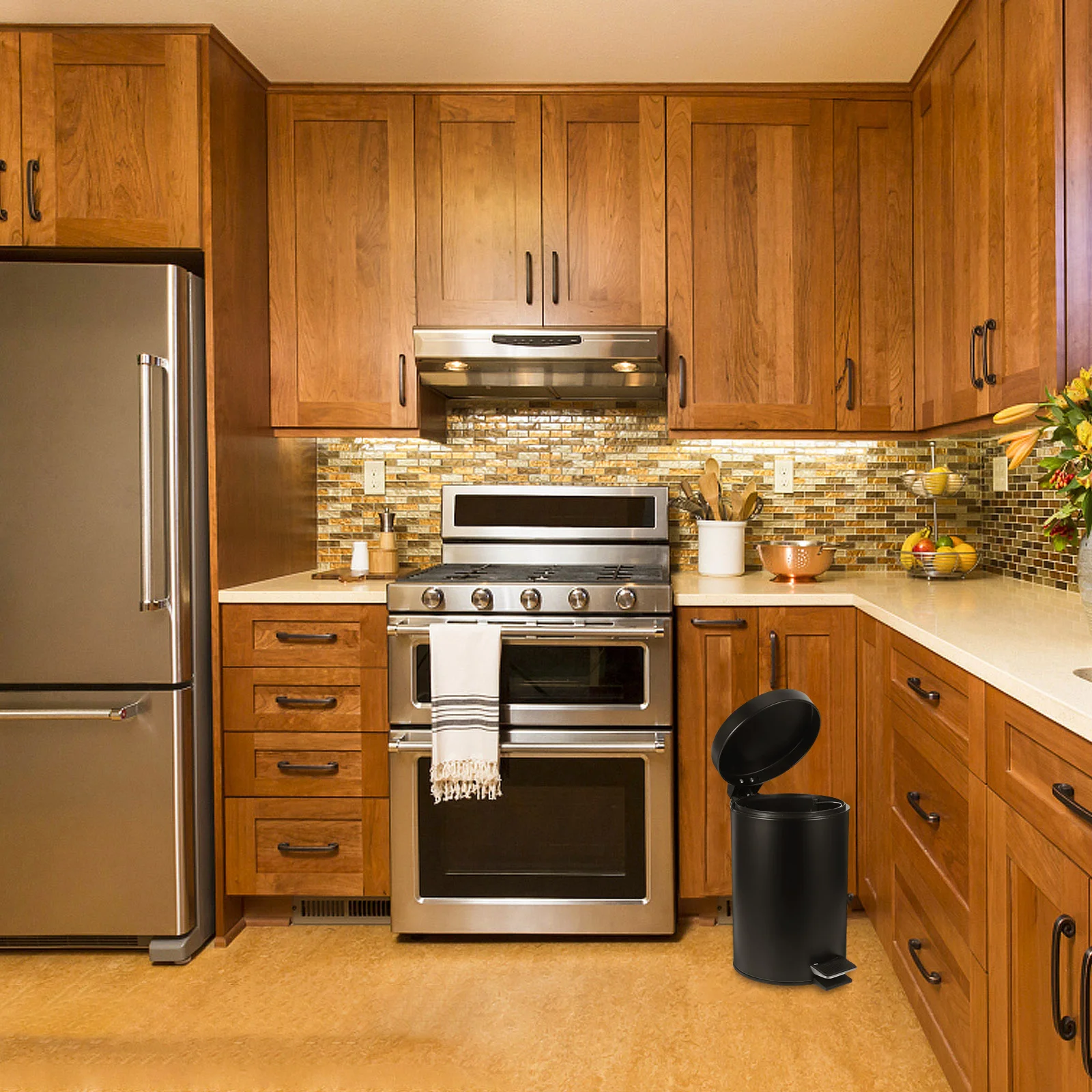 

Metal Pedal Waste Bin Non Touch Foot Control Easy Maintenance Lidded Design for Kitchen Living Room Study Sanitation