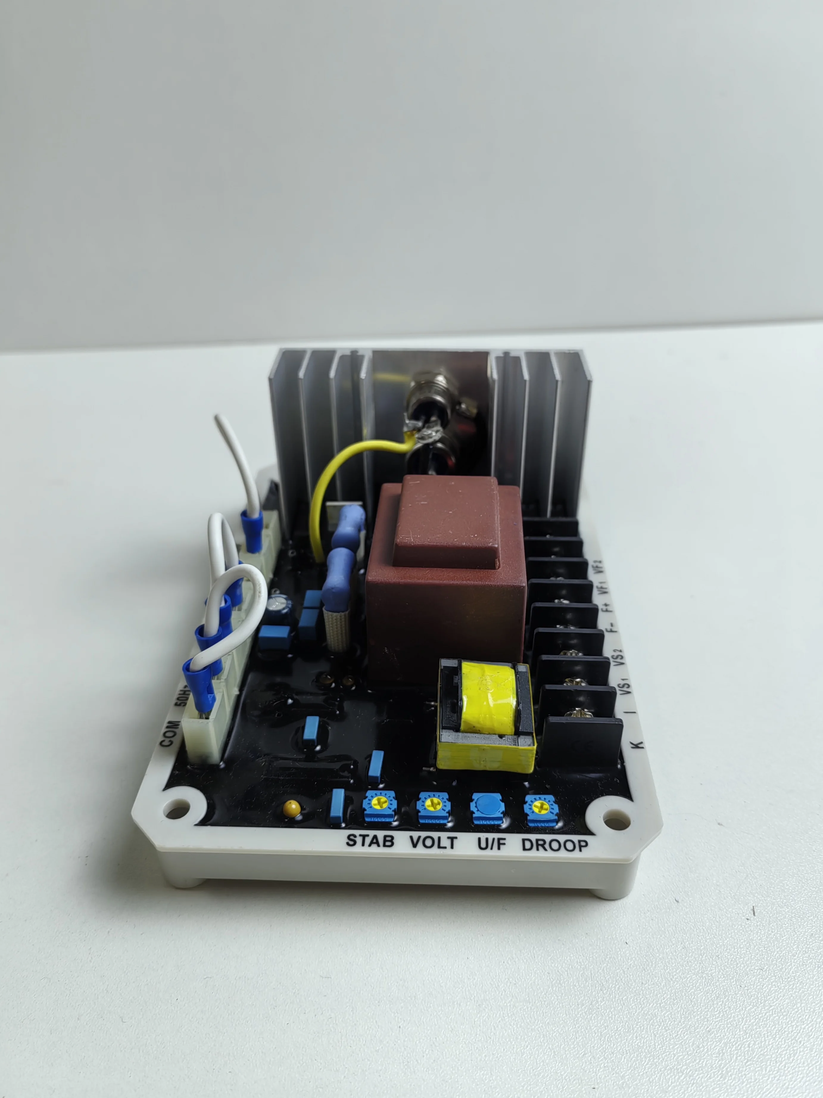 High Quality New AVR EA15A Brushless Diesel Generator Set Automatic Voltage Regulating Pressure Plate