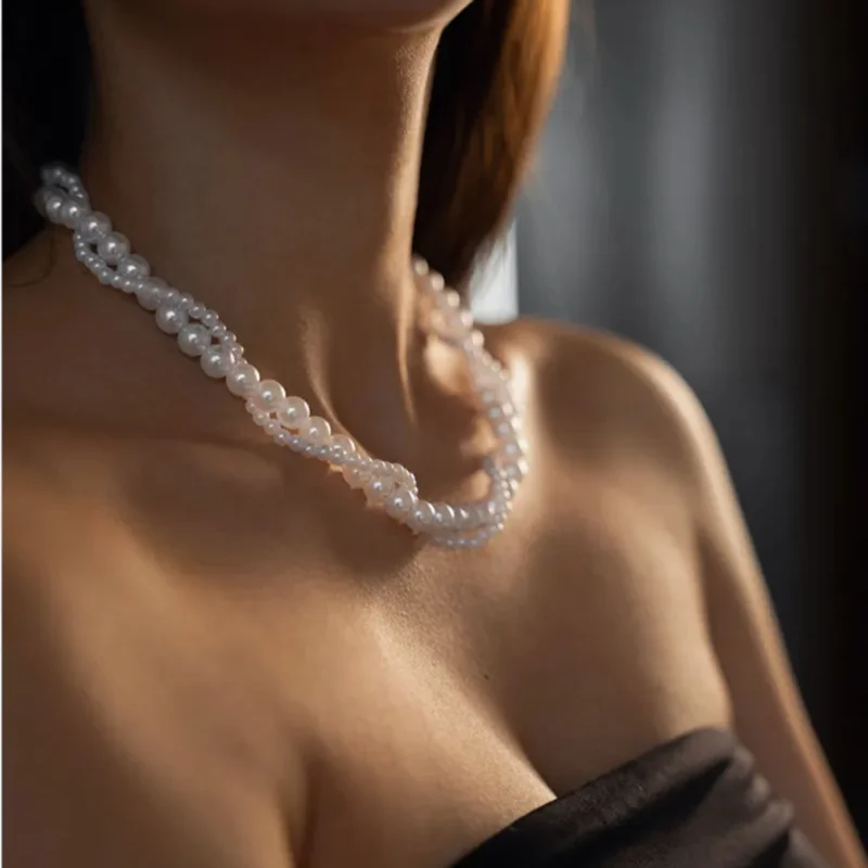 Vintage Irregular Imitation Pearl Enwind Necklace Female Minimalism Collarbone Chain White Beaded Necklaces Wedding Jewerly Gift