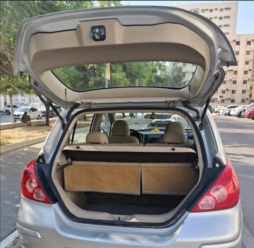 Auto Pop-Up Trunk Struts for Nissan Tiida (C13) Hatchback 2015-2020 Automatic Opening Gas Lift Supports with Springs