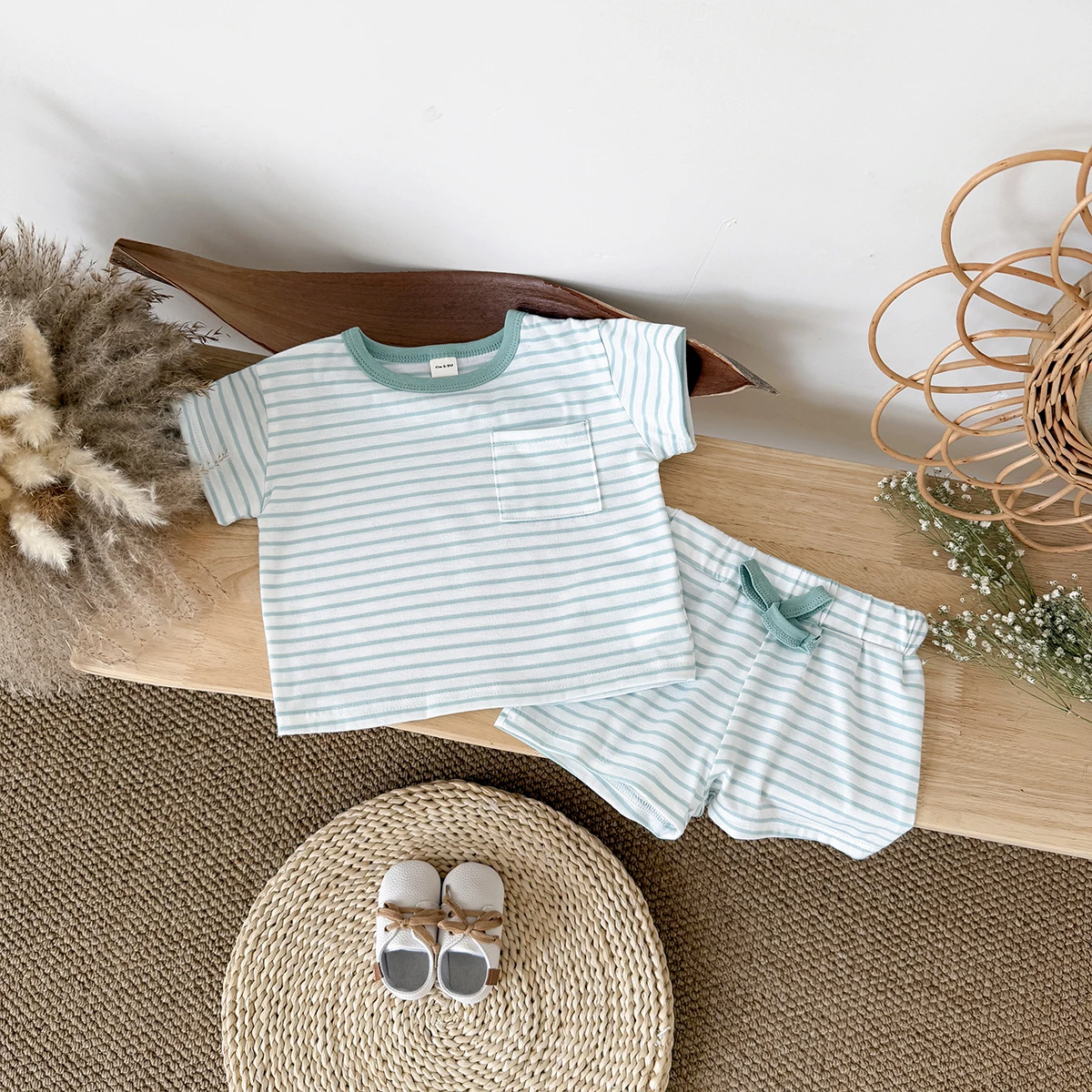 2025 الصيف الوليد بيبي بوي و الفتيات الملابس مجموعة الترفيه الأخضر شريط قميص + السراويل الملابس الرياضية دعوى الأطفال 2 قطعة/المجموعة