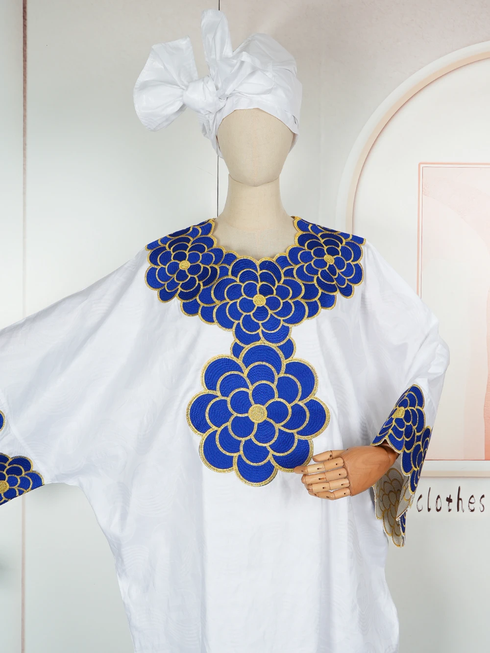 Nouveau élégant vêtements africains femmes broderie fête de mariage église Robe blanche Bazin Riche Robe grande taille musulman BouBou Djellaba