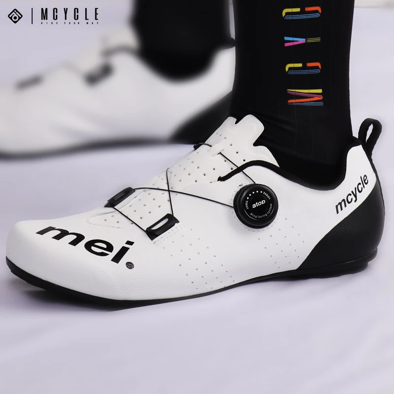 Mcycle Cycling Shoes Men Professional Riding Shoes Patented New Athletic Bicycle Biking Shoes Road Bicycle No Lock Shoes