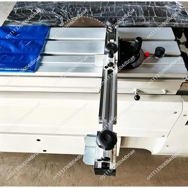 Telescopic Angle of The Precision Push Table Saw Is Based on The Mountain Woodworking Telescopic Angle Ruler