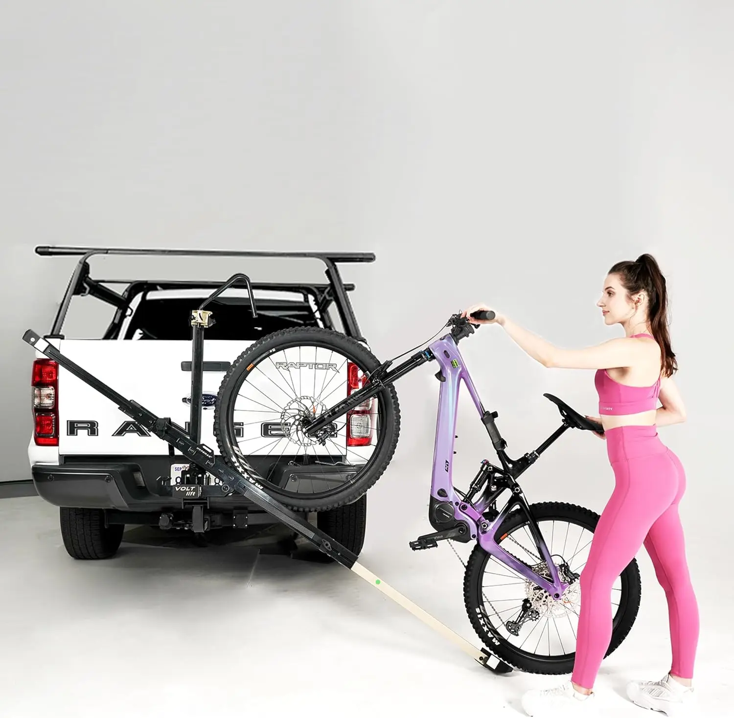 1x RV Rated Hitch Mounted 2 E Bike Rack Carrier Up to 1X 80lbs eBikes with Up to 5