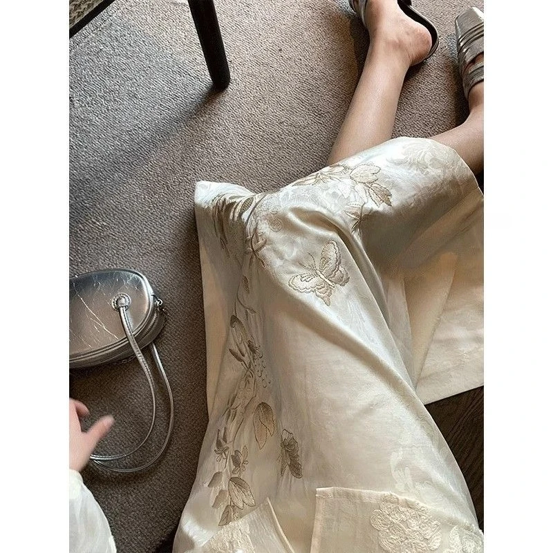 Falda beige bordada de cintura alta para mujer de estilo chino de primavera y verano, faldas con estampado floral de diseñador para mujer