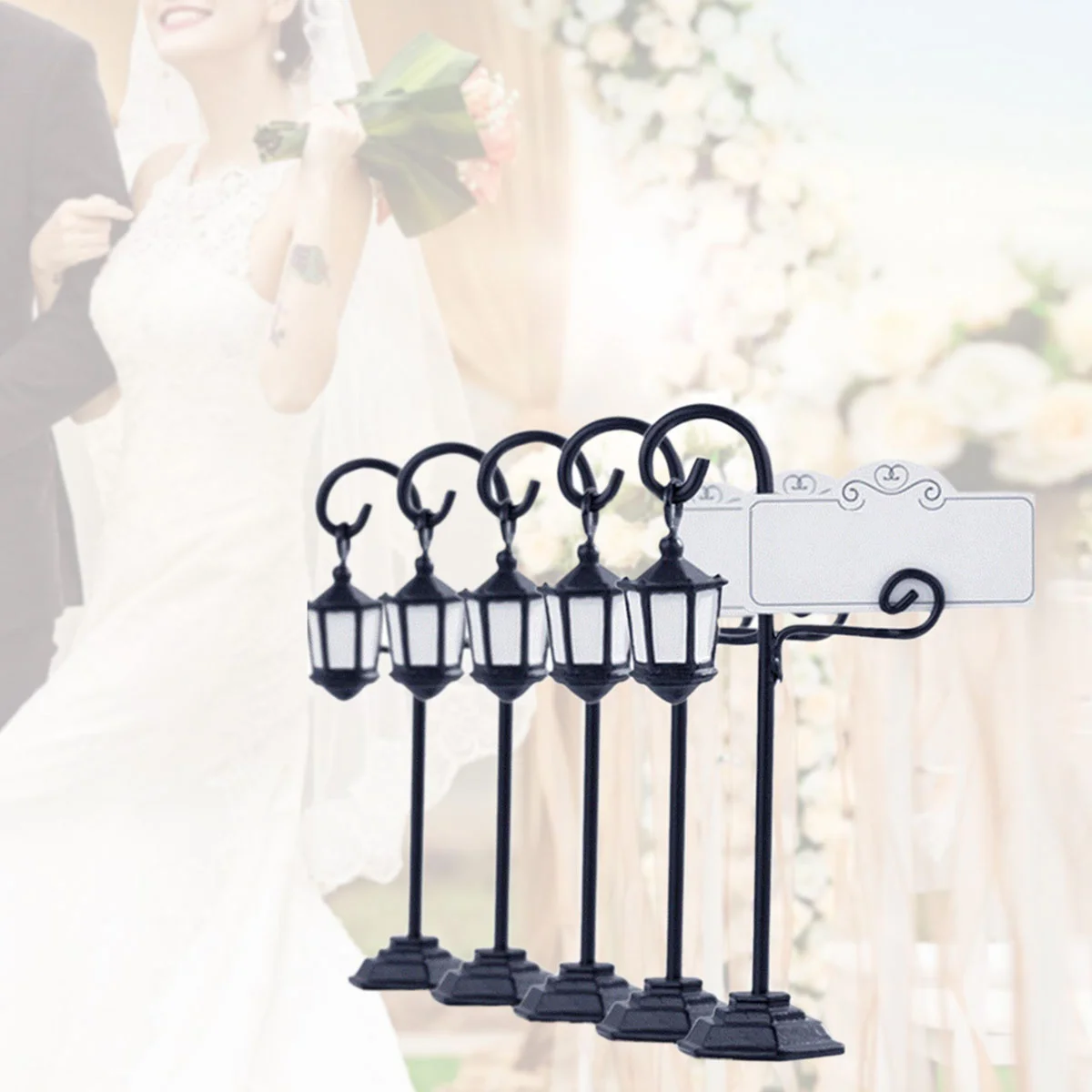 

6pcs Ceiling Lamp Place Holder Creative Beautiful Place Holder for Wedding Hotel Bride (Black) Wedding Seat Decor