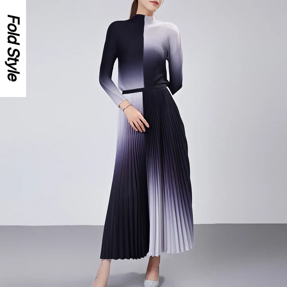 Miyake Pleated Top Fashion Set Skirt Women\'s Spring and Autumn New Loose Slim and Versatile Half Skirt Two Piece Set