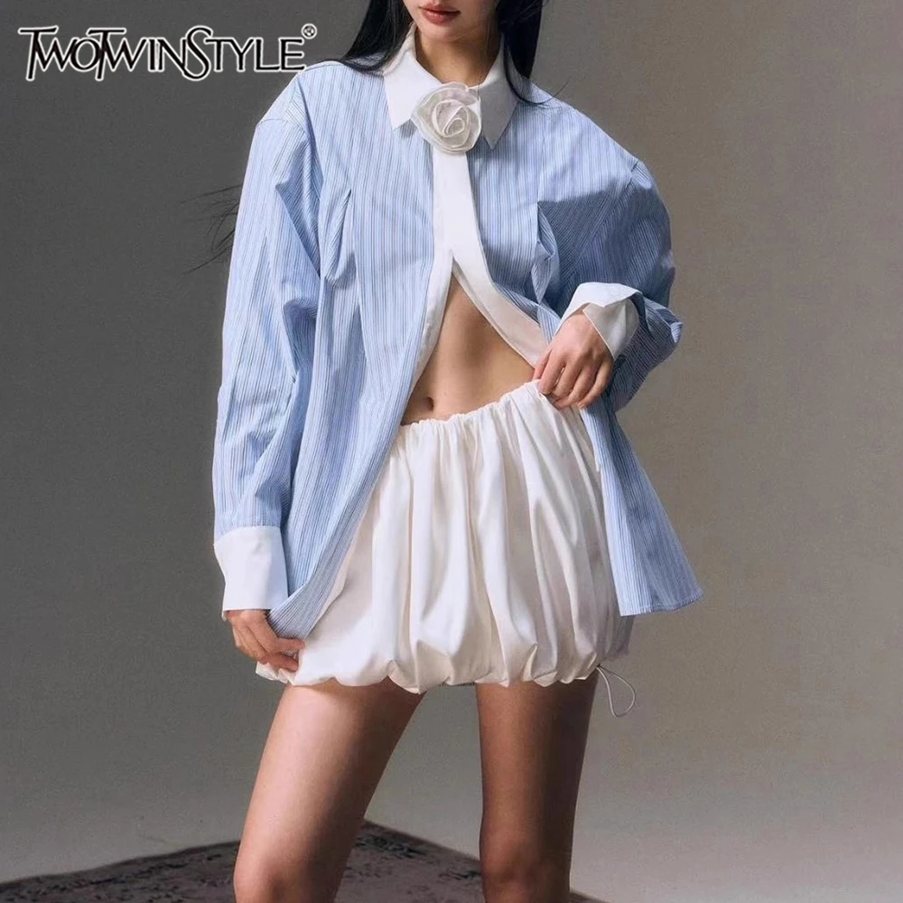 

TWOTWINSTYLE Hit Color Loose Two Piece Set for Women Lapel Long Sleeve Blouse High Waist Shorts Sets Female Fashion New