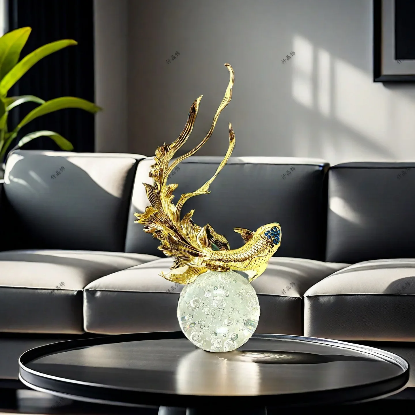 Living room wine cabinet high-end like a duck to water jewelry TV cabinet high-end decoration desk lucky opening gift