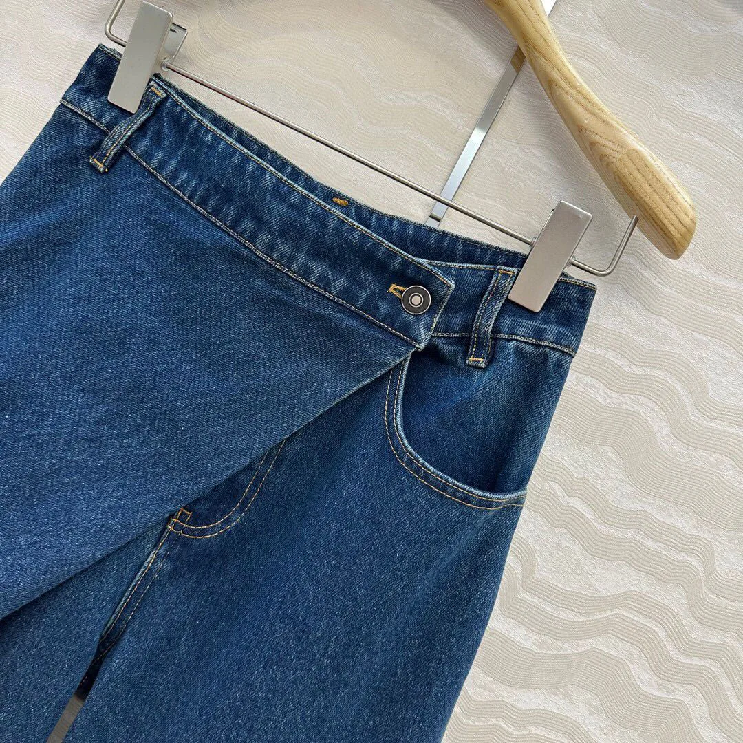 

2025 новые модные осенние синие прямые джинсы женские с высокой талией и разрезом с карманами свободные повседневные джинсовые брюки