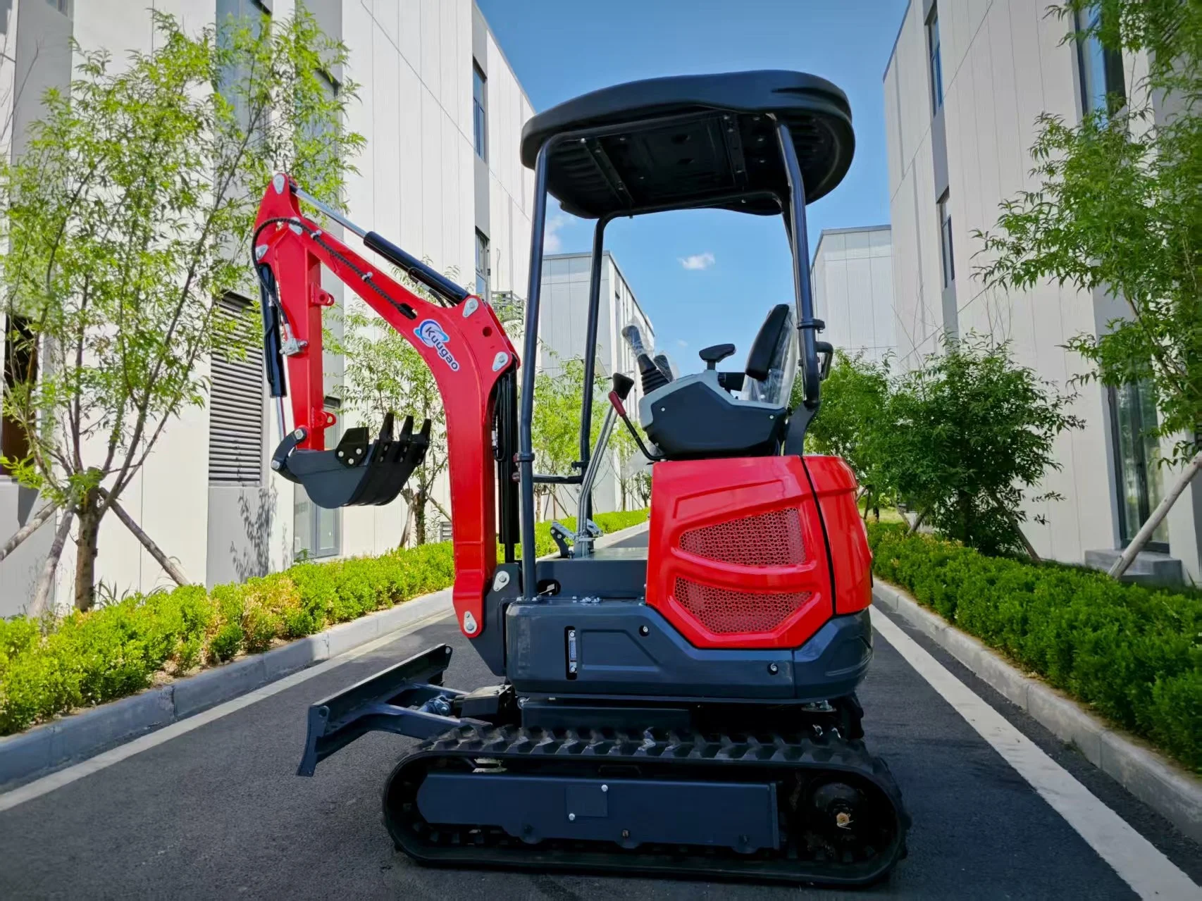 1.5 ton 1.8 ton Mini Excavator Free Shipping Customized Multi-function  Kubota Engine Digger Small Crawler Farm Excavators Home