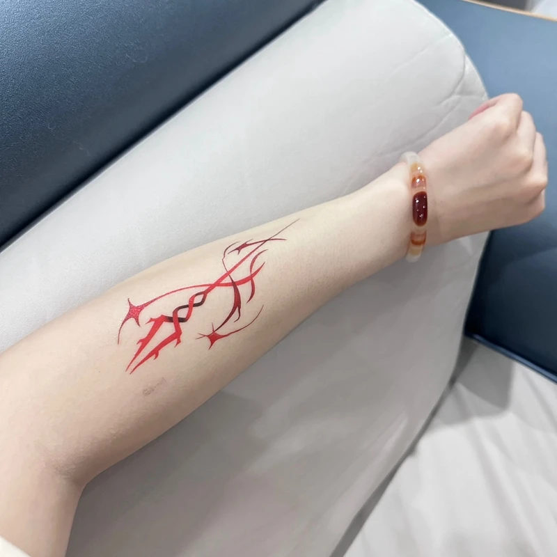 جديد بندقية النار المؤقتة لصاقات وشم الذراع الصدر مقاوم للماء دائم وهمية الوشم اللون كول النساء الرجال الوشم المؤقت