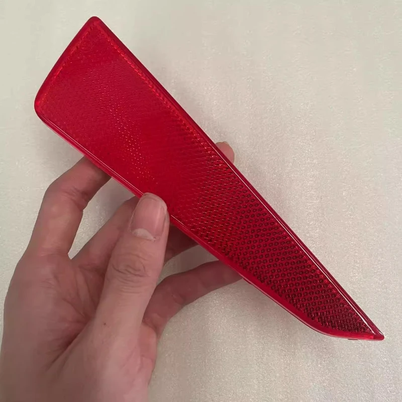 

Rear bumper reflector for DONGFENG SHINE MAX