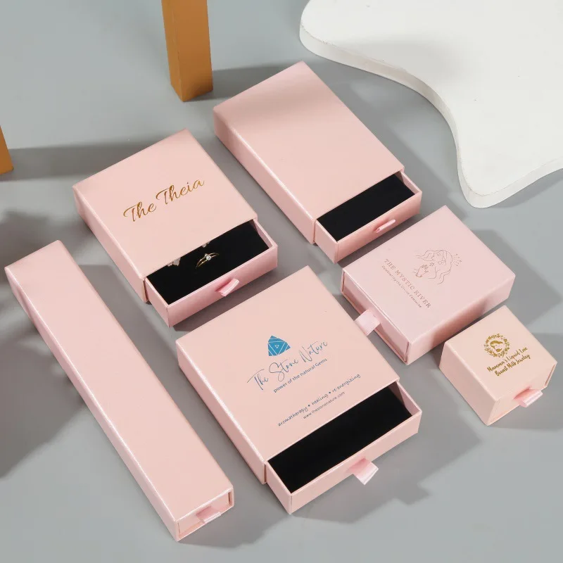 Customize Logo fashionable and simple jewelry paper box necklace ring earring bracelet pendant jewelry packaging paper box