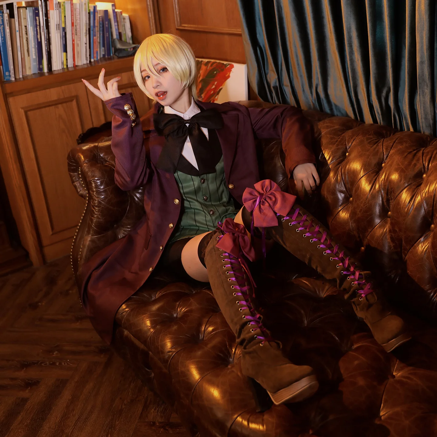 Alois Trancy Cosplay Costumes suits Anime Black Butler kuroshitsuji Ciel Phantomhive Uniform Dress Cosplay Halloween Costumes view 3