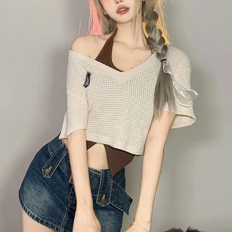 Hotsweet Halter V-Neck Pullovers Summer Slim Stylish Hollow Out Basic Female Clothing Vintage Short Sleeve T-shirt Two Piece Set